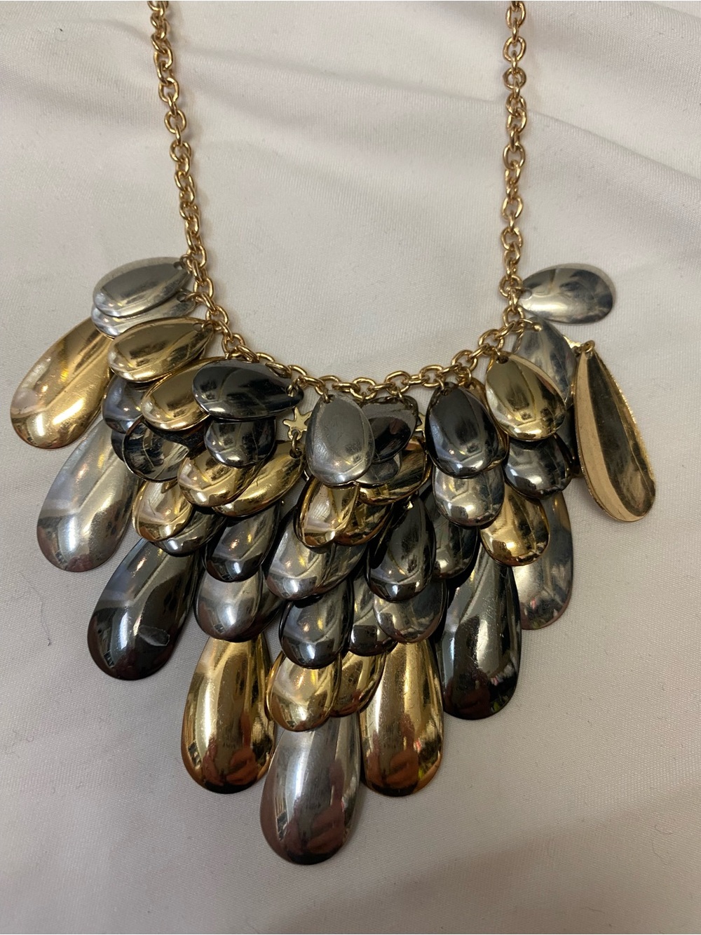 Source Unknown Three-Tone Gold and Silver Teardrop Bib Necklace